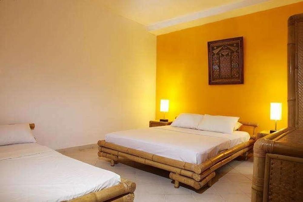 Yuli Bungalows Kuta  Bagian luar foto